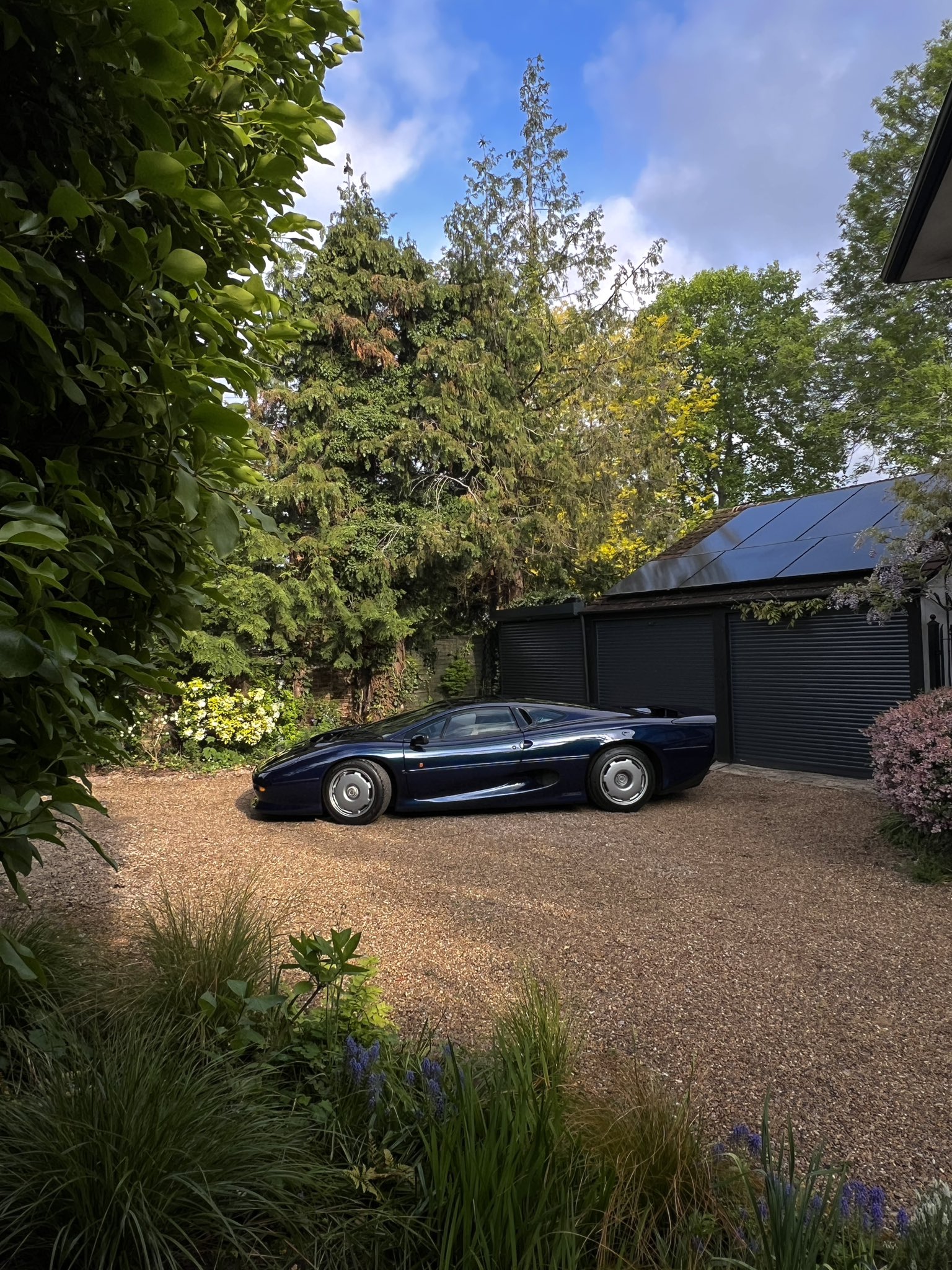 2016 Jaguar XJ220