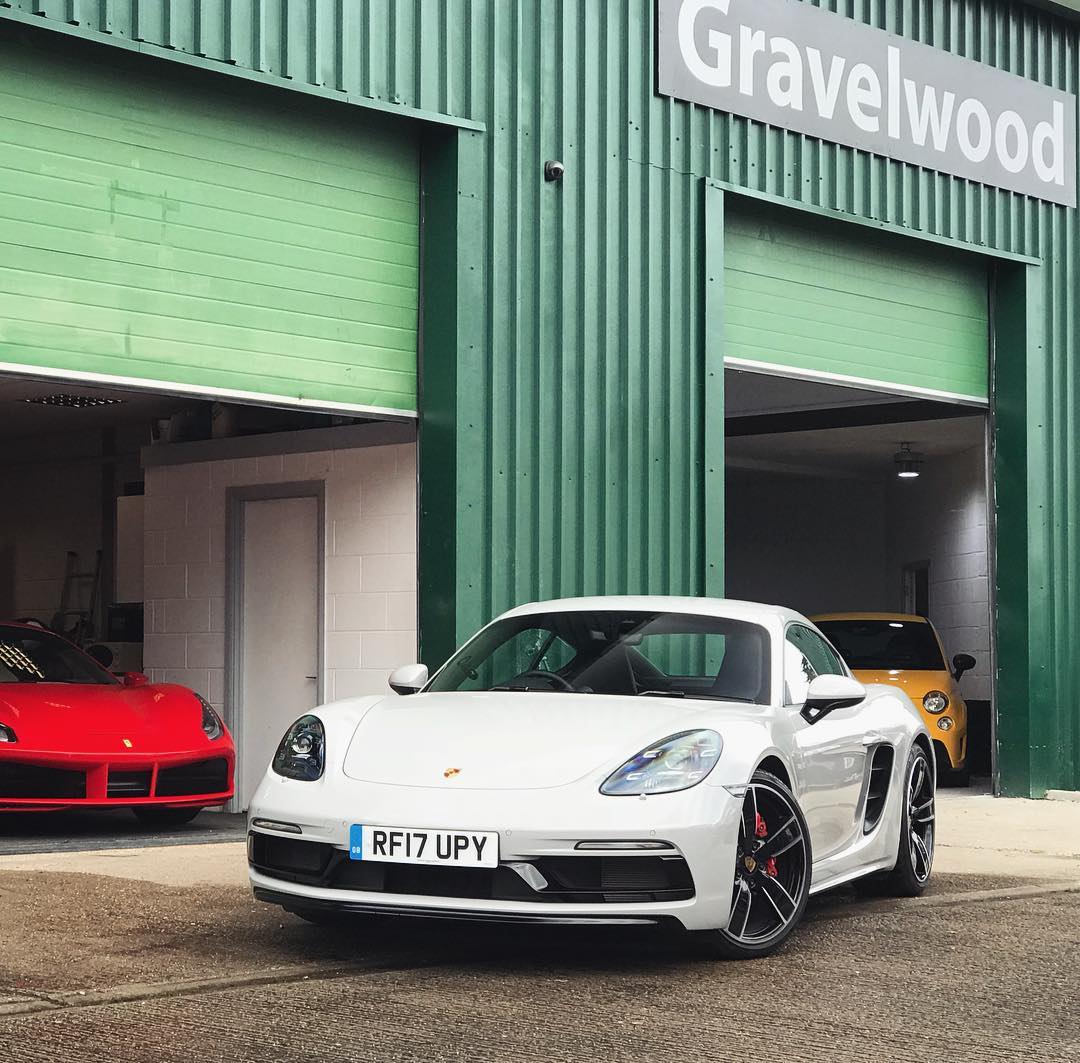 2017 Porsche Cayman S