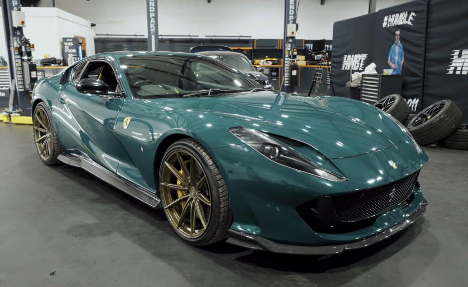 2019 Ferrari 812
